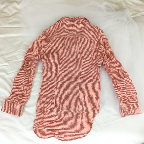 📣 Striped Blouse 📣 - Picture 8 of 9